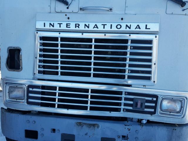 1HTL2327XDGA15188 - 1983 INTERNATIONAL 9670 COF96 WHITE photo 7