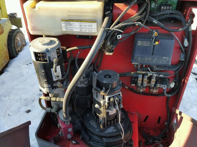 00000054006A02805 - 2006 RAYM FORKLIFT RED photo 7