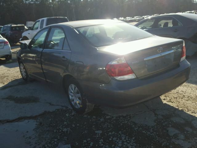 4T1BE32K06U735696 - 2006 TOYOTA CAMRY LE GRAY photo 3