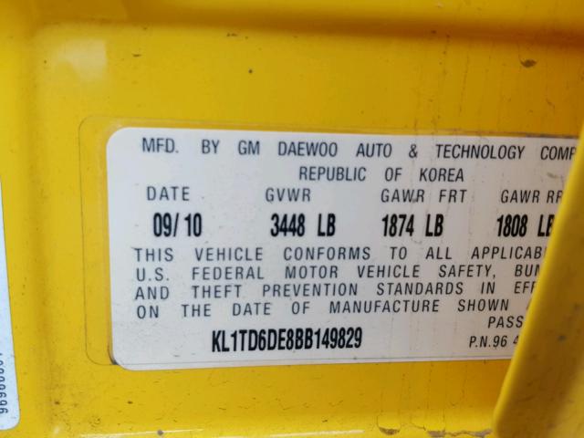 KL1TD6DE8BB149829 - 2011 CHEVROLET AVEO LS YELLOW photo 10