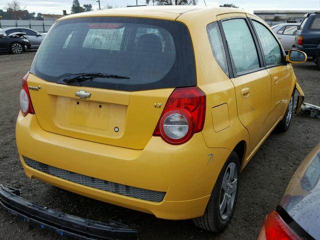 KL1TD6DE8BB149829 - 2011 CHEVROLET AVEO LS YELLOW photo 4