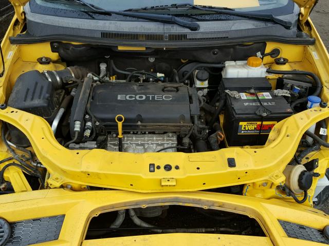 KL1TD6DE8BB149829 - 2011 CHEVROLET AVEO LS YELLOW photo 7