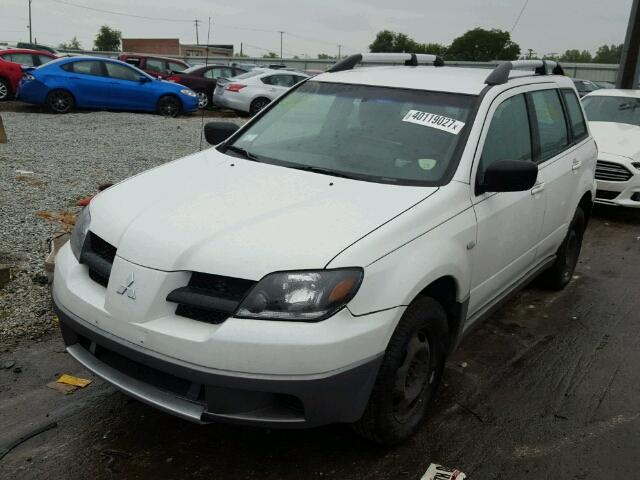 JA4LZ31G43U050679 - 2003 MITSUBISHI OUTLANDER WHITE photo 2