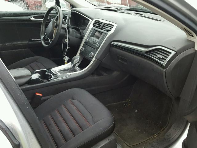 3FA6P0H76ER170657 - 2014 FORD FUSION SE SILVER photo 5