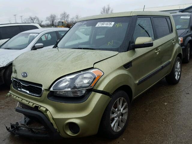 KNDJT2A69C7402377 - 2012 KIA SOUL + GREEN photo 2