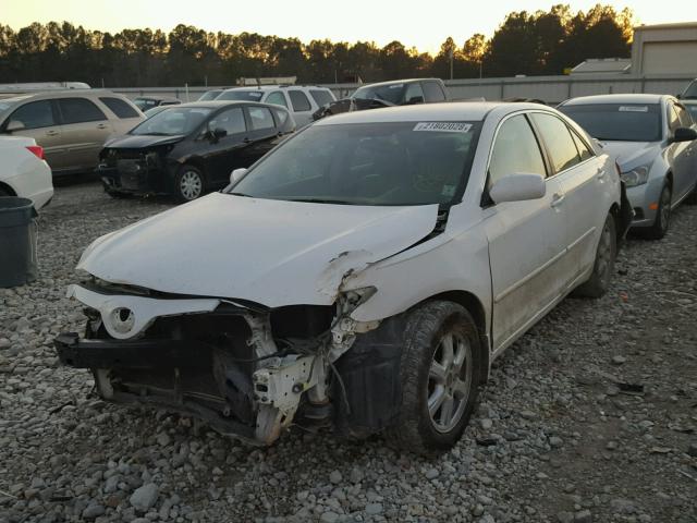 4T4BE46K18R023349 - 2008 TOYOTA CAMRY CE WHITE photo 2