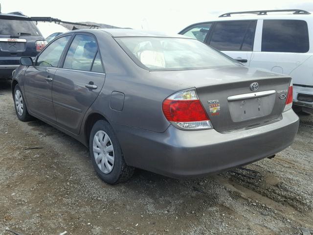 4T1BE32K46U693596 - 2006 TOYOTA CAMRY LE GRAY photo 3