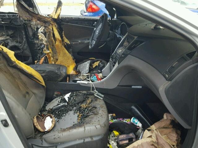 5NPEC4AB4CH463755 - 2012 HYUNDAI SONATA SE BURN photo 5