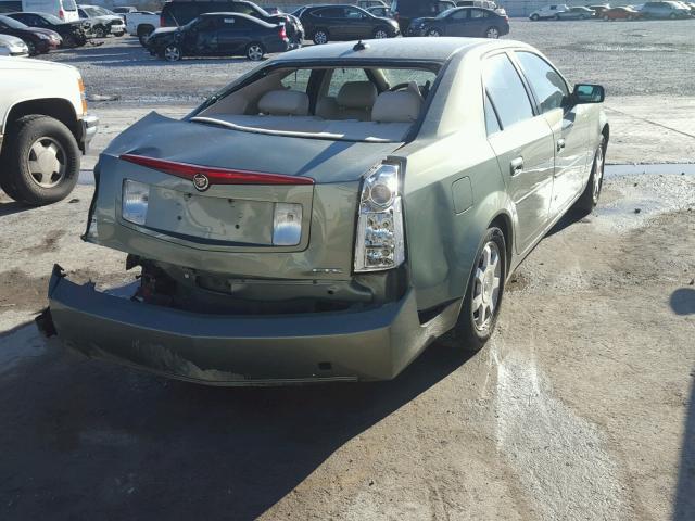 1G6DM577640172922 - 2004 CADILLAC CTS GREEN photo 4