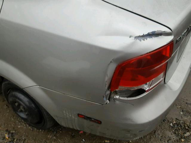 KL1TD52685B433567 - 2005 CHEVROLET AVEO BASE SILVER photo 9