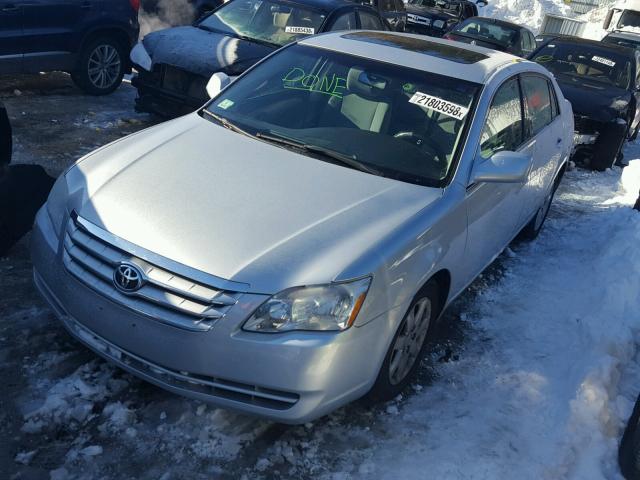 4T1BK36B17U216791 - 2007 TOYOTA AVALON XL SILVER photo 2