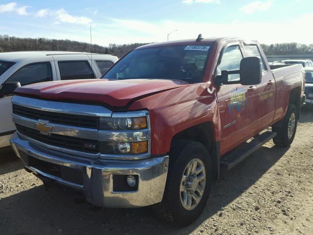 1GC2KVEG5FZ505641 - 2015 CHEVROLET SILVERADO RED photo 2