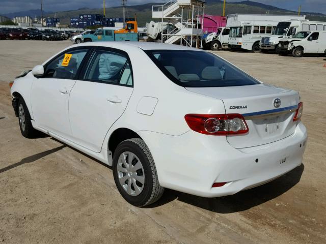 2T1BU4EE3BC649731 - 2011 TOYOTA COROLLA BA WHITE photo 3