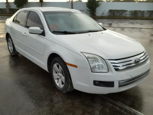 3FAHP07Z28R263756 - 2008 FORD FUSION SE WHITE photo 1