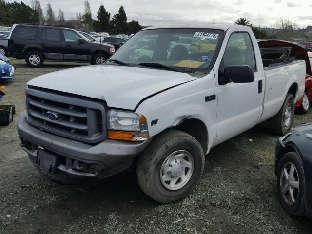 1FTSF30L1YEA67272 - 2000 FORD F350 SRW S WHITE photo 2