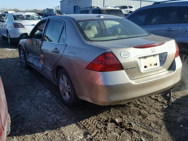 1HGCM56807A018256 - 2007 HONDA ACCORD EX GOLD photo 3