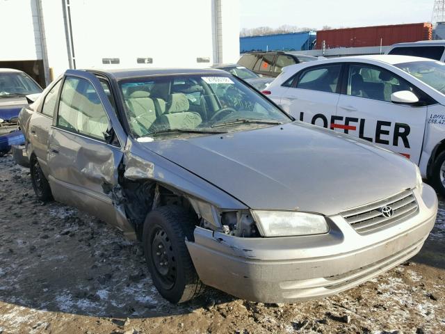 4T1BG22K6VU090345 - 1997 TOYOTA CAMRY CE SILVER photo 1