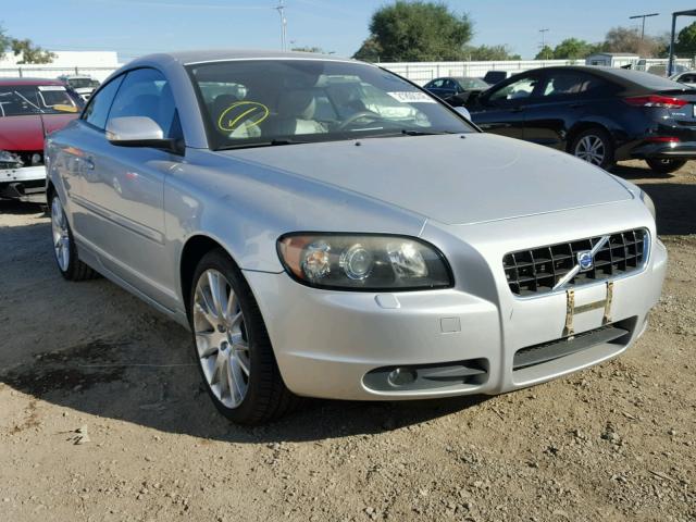 YV1MC682X6J001171 - 2006 VOLVO C70 T5 SILVER photo 1