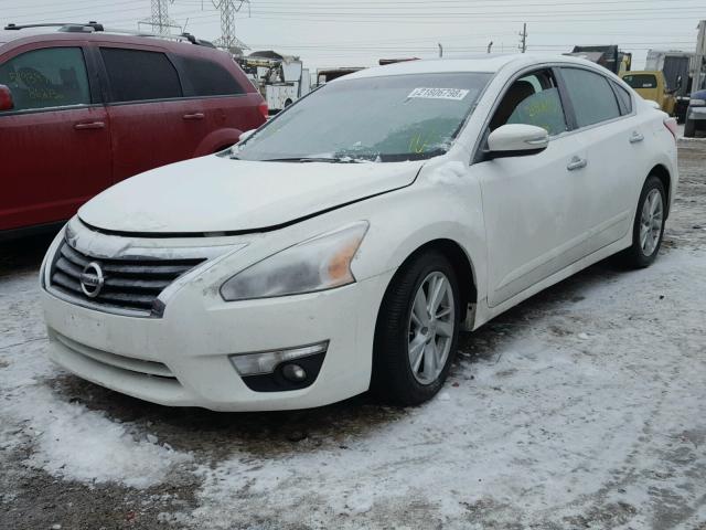 1N4AL3AP7DC161092 - 2013 NISSAN ALTIMA 2.5 WHITE photo 2