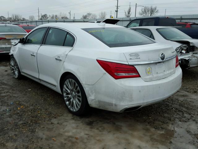 1G4GF5G39FF229885 - 2015 BUICK LACROSSE P WHITE photo 3