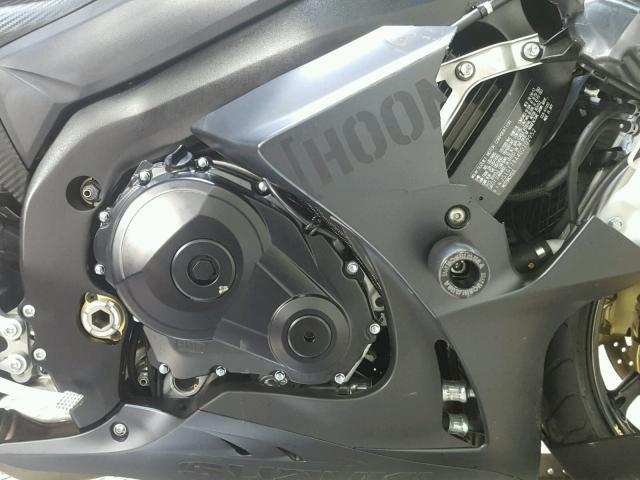 JS1GT78A4D2102952 - 2013 SUZUKI GSX-R1000 BLACK photo 12