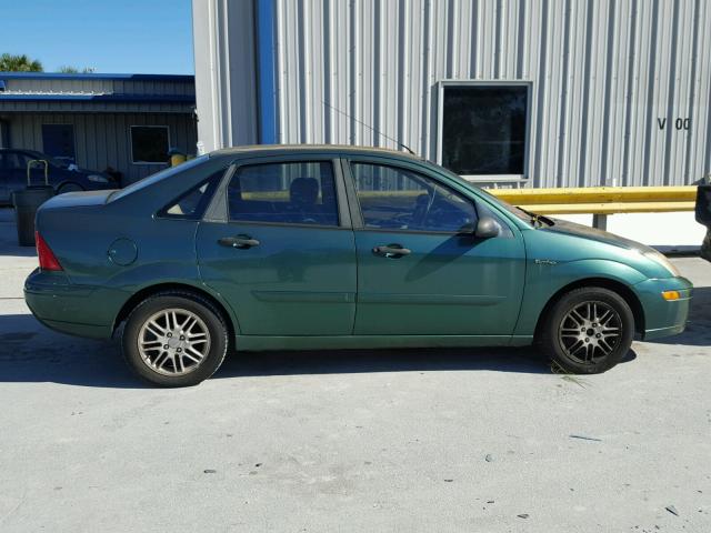 1FAFP3838YW154508 - 2000 FORD FOCUS ZTS GREEN photo 9