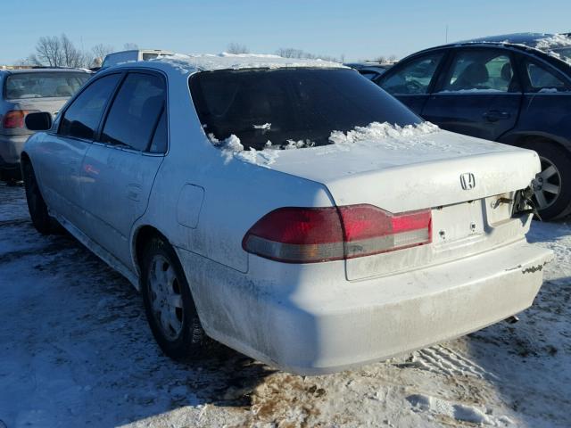 1HGCG56622A115506 - 2002 HONDA ACCORD EX WHITE photo 3