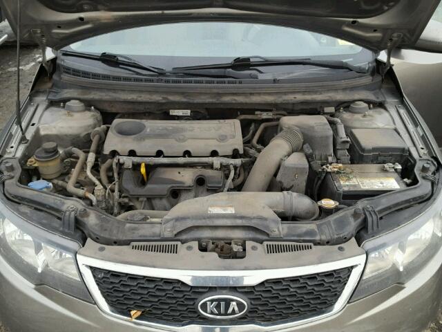 KNAFU4A25B5356002 - 2011 KIA FORTE EX GRAY photo 7