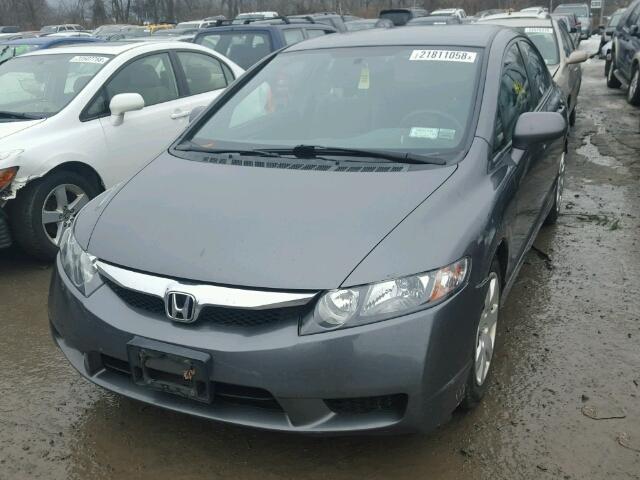 2HGFA1F58AH331004 - 2010 HONDA CIVIC LX GRAY photo 2