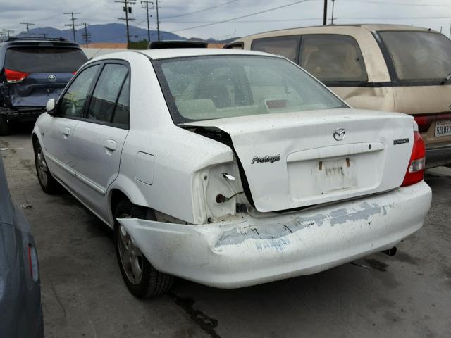 JM1BJ225821627911 - 2002 MAZDA PROTEGE DX WHITE photo 3