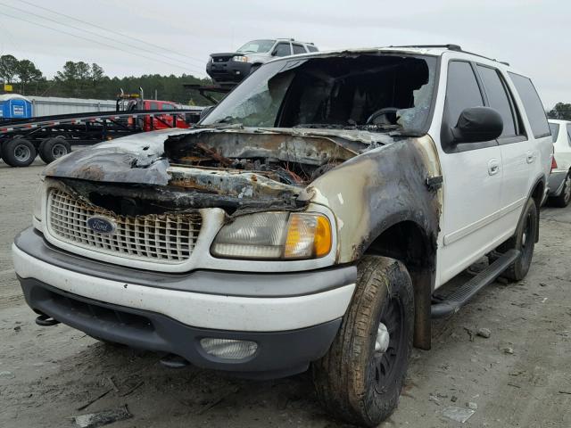 1FMPU16L6YLB19381 - 2000 FORD EXPEDITION WHITE photo 2