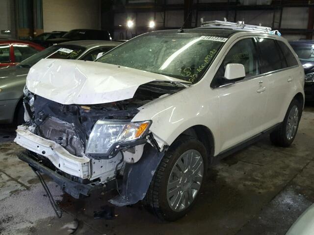 2FMDK39C28BA93183 - 2008 FORD EDGE LIMIT WHITE photo 2