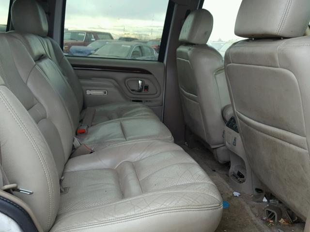 1GYEK13RXYR165720 - 2000 CADILLAC ESCALADE WHITE photo 6