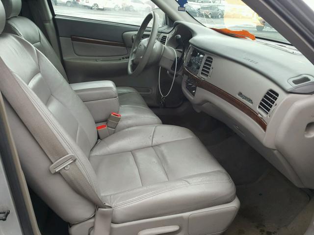 2G1WF55E8Y9105826 - 2000 CHEVROLET IMPALA SILVER photo 5