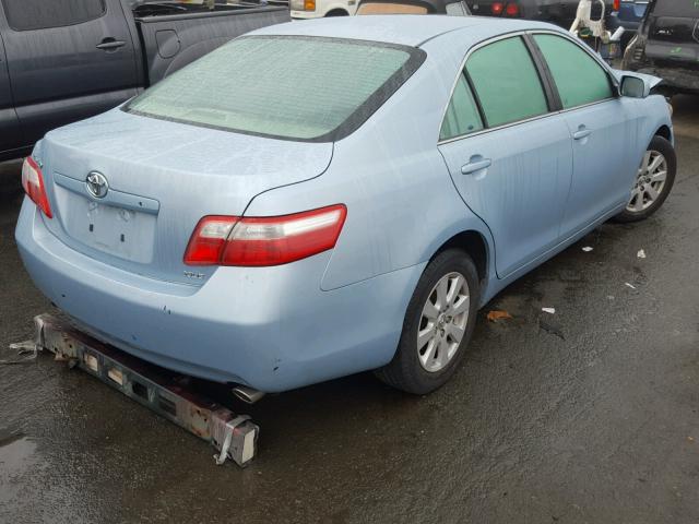 4T1BK46K48U569498 - 2008 TOYOTA CAMRY LE BLUE photo 4