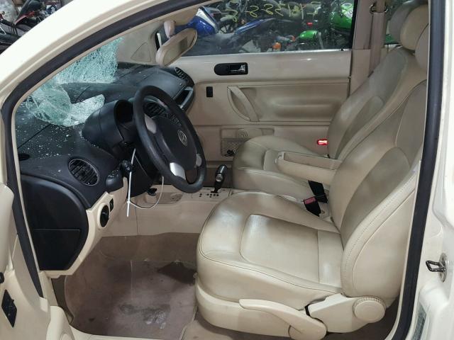 3VWRW31C97M513767 - 2007 VOLKSWAGEN NEW BEETLE 奶油色 照片 5