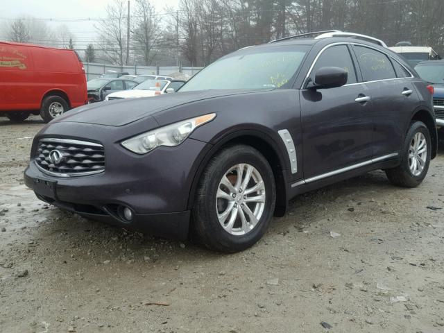 JN8AS1MW8BM141384 - 2011 INFINITI FX35 BLACK photo 2