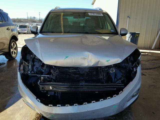 WVGAV3AX8DW563380 - 2013 VOLKSWAGEN TIGUAN S GOLD photo 9
