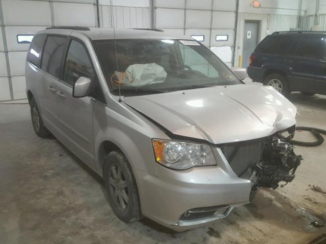 2C4RC1BG5CR213048 - 2012 CHRYSLER TOWN & COU SILVER photo 1