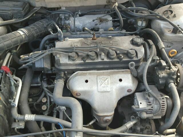 1HGCG5646WA161067 - 1998 HONDA ACCORD LX SILVER photo 7