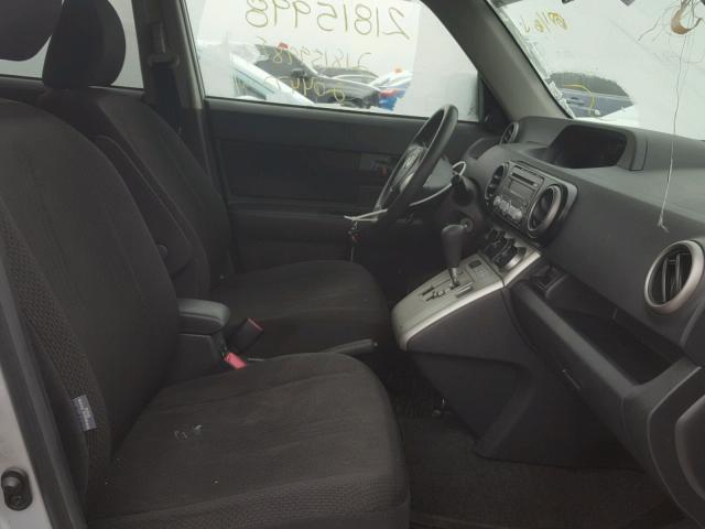 JTLKE50E081049017 - 2008 TOYOTA SCION XB 银色 照片 5