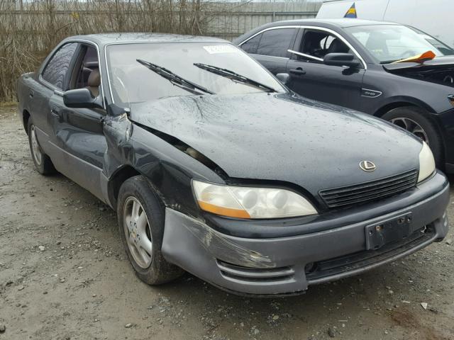 JT8GK13T4R0064428 - 1994 LEXUS ES 300 BLACK photo 1