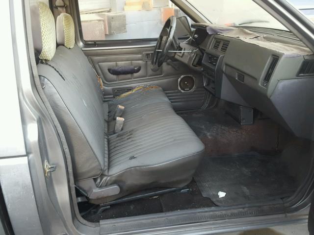 1N6ND11SXKC315497 - 1989 NISSAN D21 SHORT GRAY photo 5