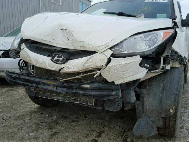 KM8JTCACXDU731390 - 2013 HYUNDAI TUCSON GL WHITE photo 9