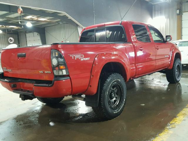 5TEMU52N25Z115797 - 2005 TOYOTA TACOMA DOU RED photo 4