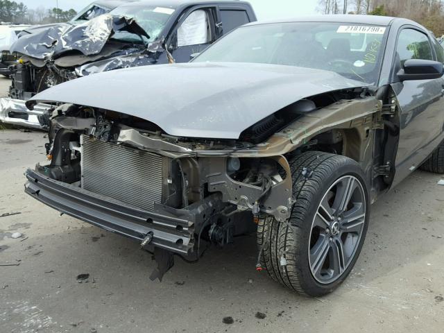 1ZVBP8AM9D5265509 - 2013 FORD MUSTANG GRAY photo 9