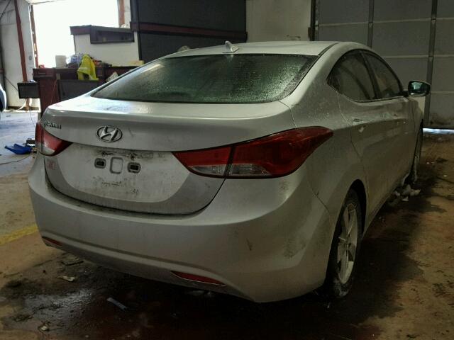 KMHDH4AE2CU341369 - 2012 HYUNDAI ELANTRA GL SILVER photo 4