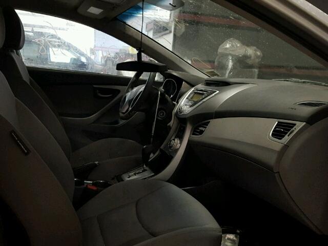 KMHDH4AE2CU341369 - 2012 HYUNDAI ELANTRA GL SILVER photo 5