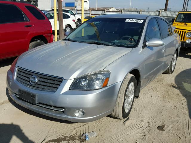 1N4AL11D55N414278 - 2005 NISSAN ALTIMA S SILVER photo 2