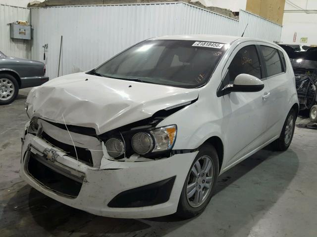 1G1JC6SH1C4161125 - 2012 CHEVROLET SONIC LT WHITE photo 2